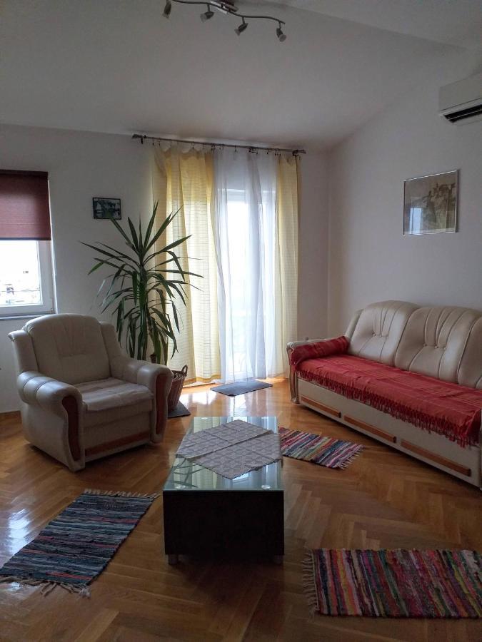 Apartments Monika Novi Vinodolski Exterior foto